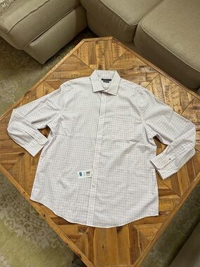 Tommy Hilfiger White Dress Shirt with Blue and Red Check